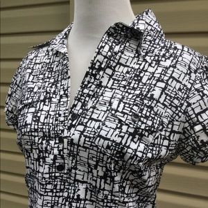 Iz Byer Abstract Pattern Top